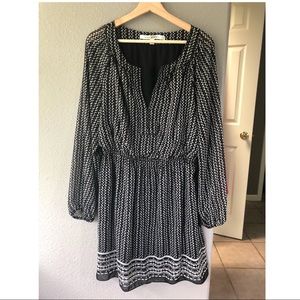 Black and white belted dress - Max Studio